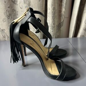 B Brian Atwood Tosca tassel heels 7 black!